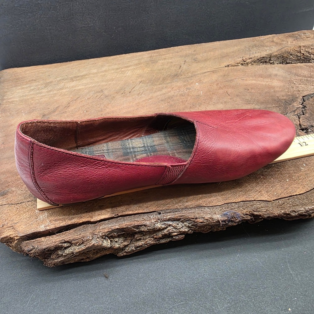 Born Loafers W 10.5-11 Red Leather Slip On Comfort Flat Quiet Casual Luxury Boho - Picture 6 of 7